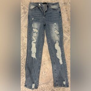 Women’s Risen Distressed Jeans